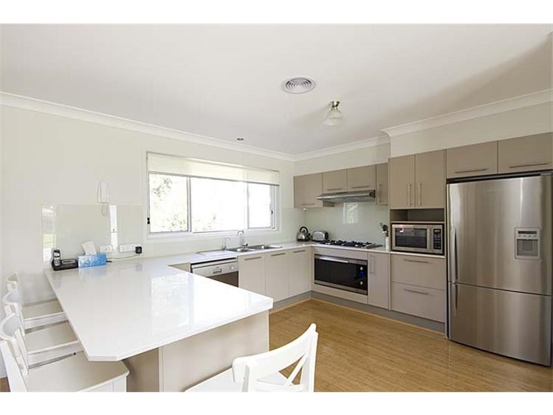 6 Greasons Rd, Bundanoon NSW 2578