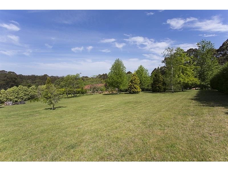 25 Garland Rd, Bundanoon NSW 2578