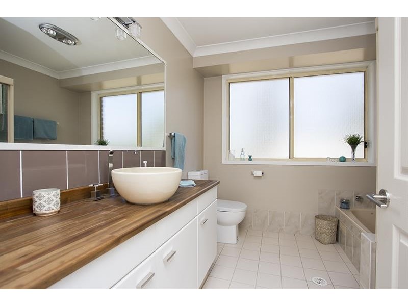 4 Birriga Ave, Bundanoon NSW 2578