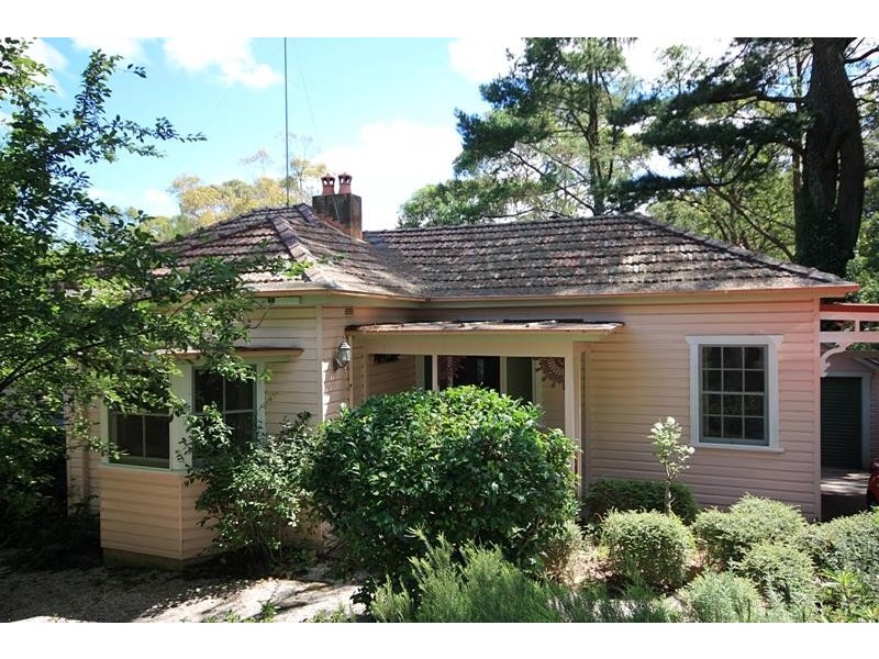 19 Church St, Bundanoon NSW 2578