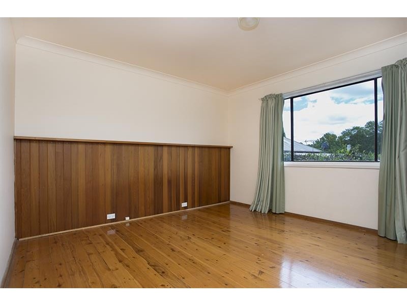 19 Hill St, Bundanoon NSW 2578