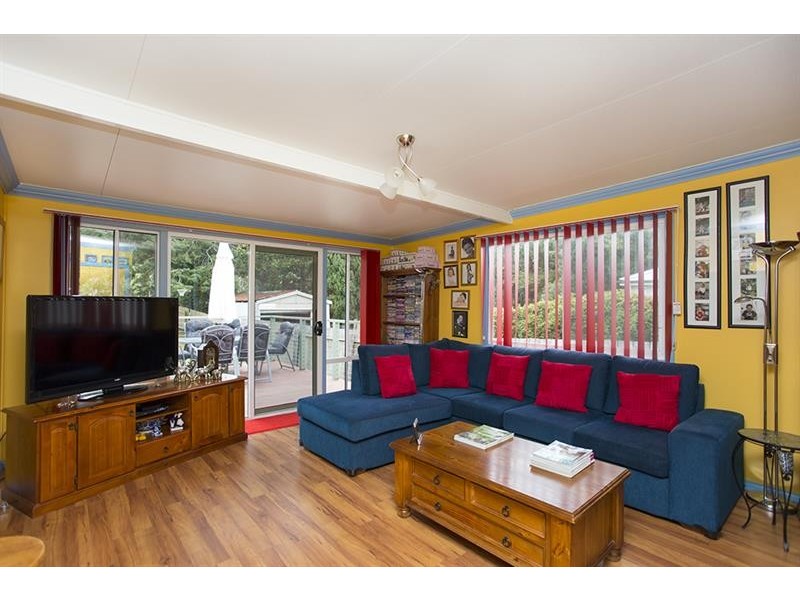 38 Hill St, Bundanoon NSW 2578