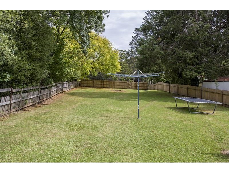 38 Hill St, Bundanoon NSW 2578