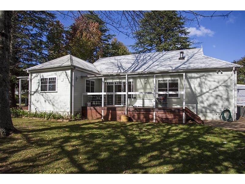 4 Brigadoon  Dr, Bundanoon NSW 2578