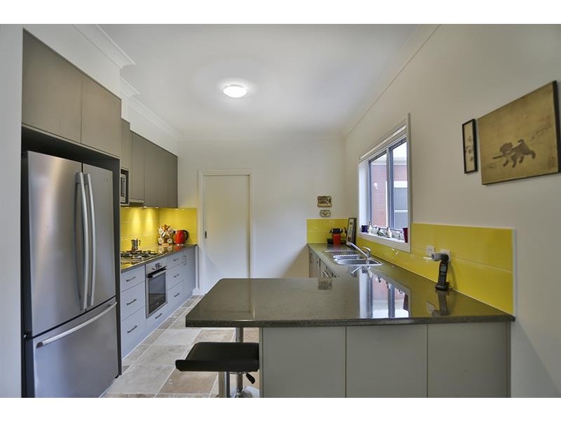 6 Nicholas  Ave, Bundanoon NSW 2578