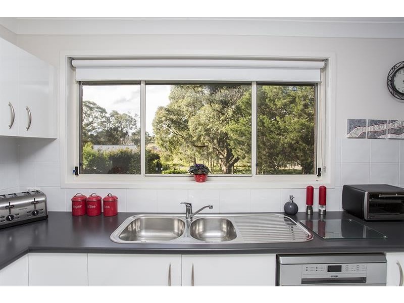 12 Ferndale  Rd, Bundanoon NSW 2578