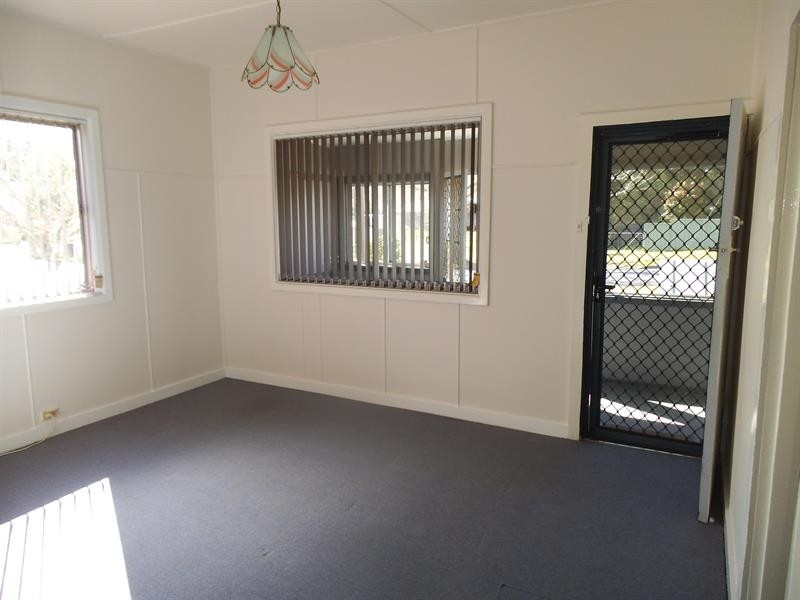 38 Hill St, Bundanoon NSW 2578