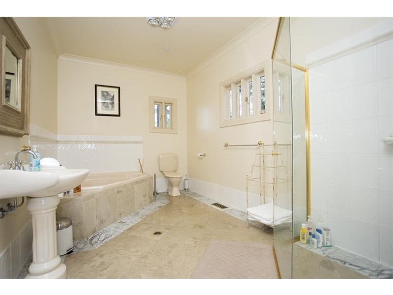 2  Ross St, Bundanoon NSW 2578