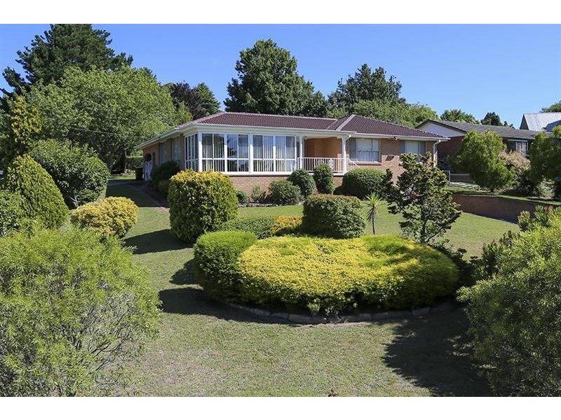 11 Broughton St, Bundanoon NSW 2578