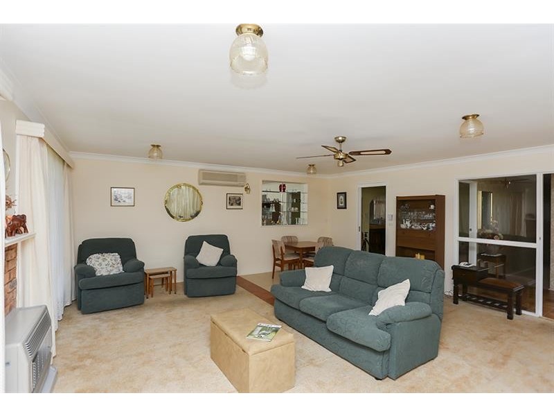 11 Broughton St, Bundanoon NSW 2578