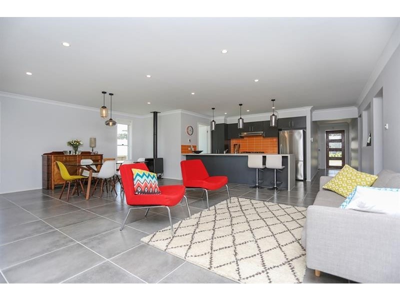 11 Cambourn Cl, Bundanoon NSW 2578