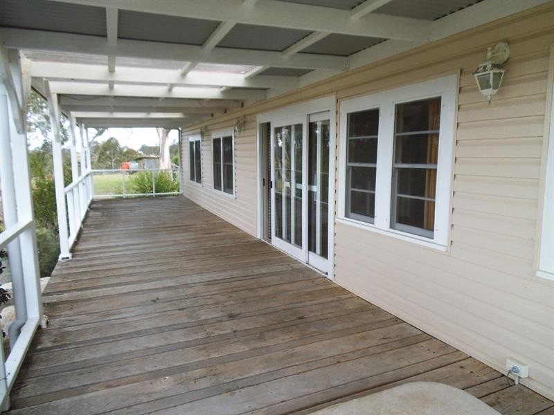 705 Caoura Rd, Tallong NSW 2579