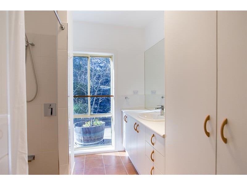 406 Mulwaree Dr, Tallong NSW 2579