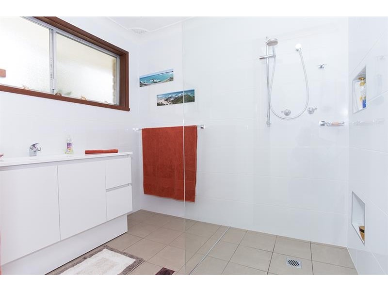 8 Nerrim St, Bundanoon NSW 2578