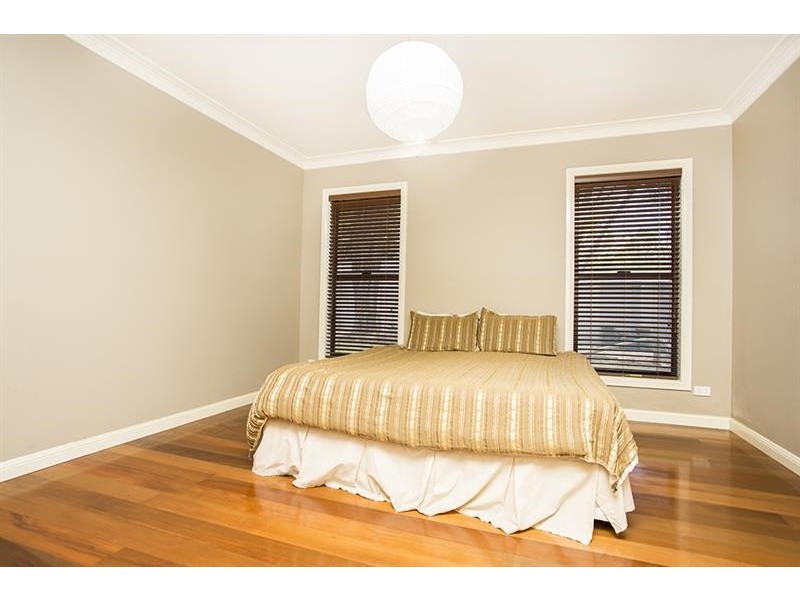 8 Skye  Pl, Bundanoon NSW 2578