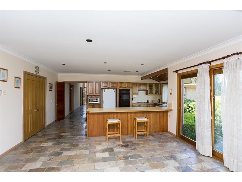 25 Garland Rd, Bundanoon NSW 2578