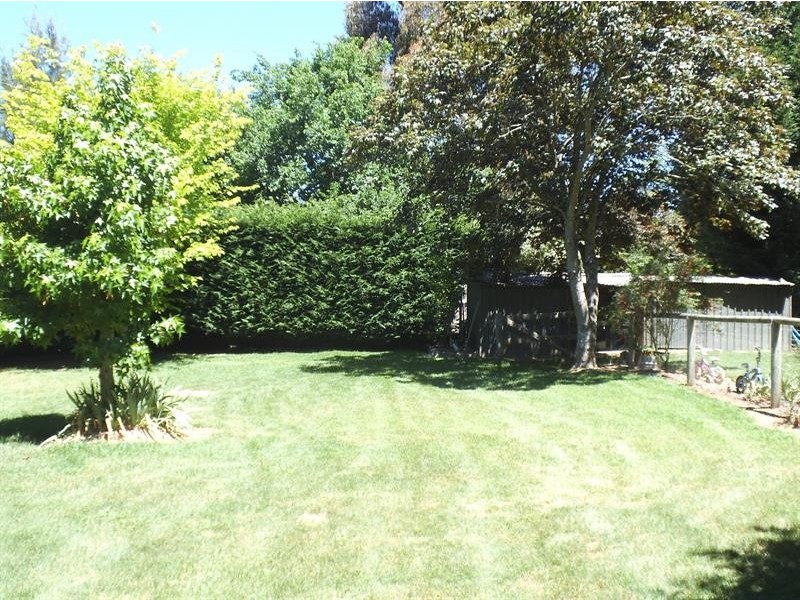 5 Marulan St, Wingello NSW 2579