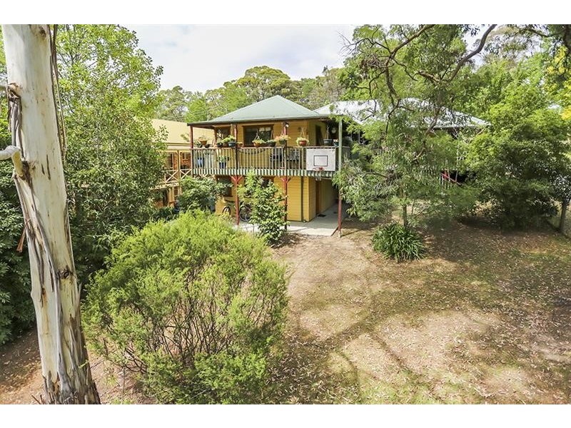 15 Nerrim St, Bundanoon NSW 2578