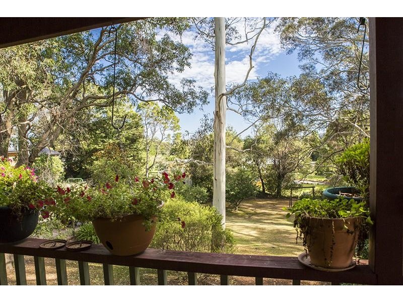 15 Nerrim St, Bundanoon NSW 2578