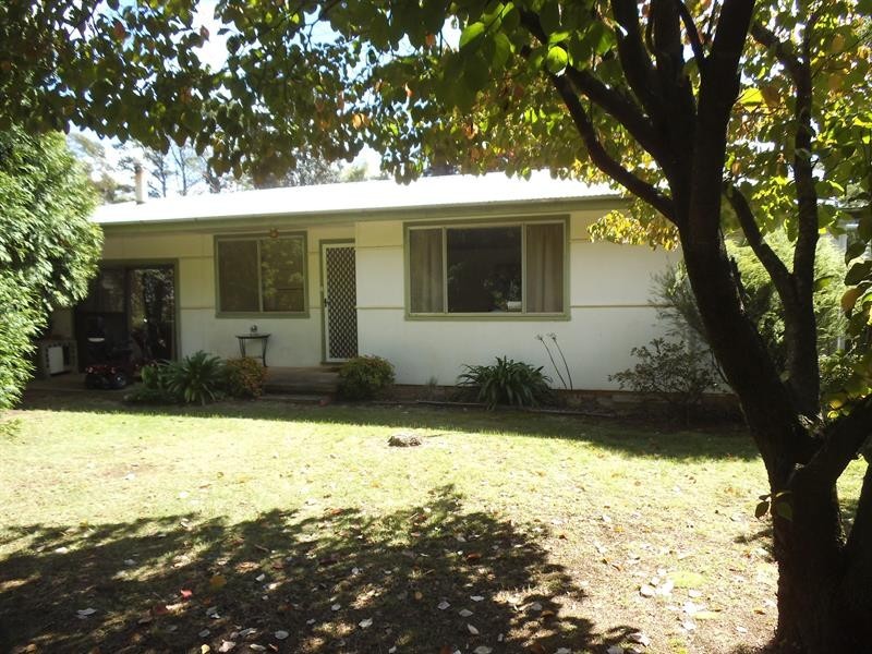 19 Sydney St, Wingello NSW 2579