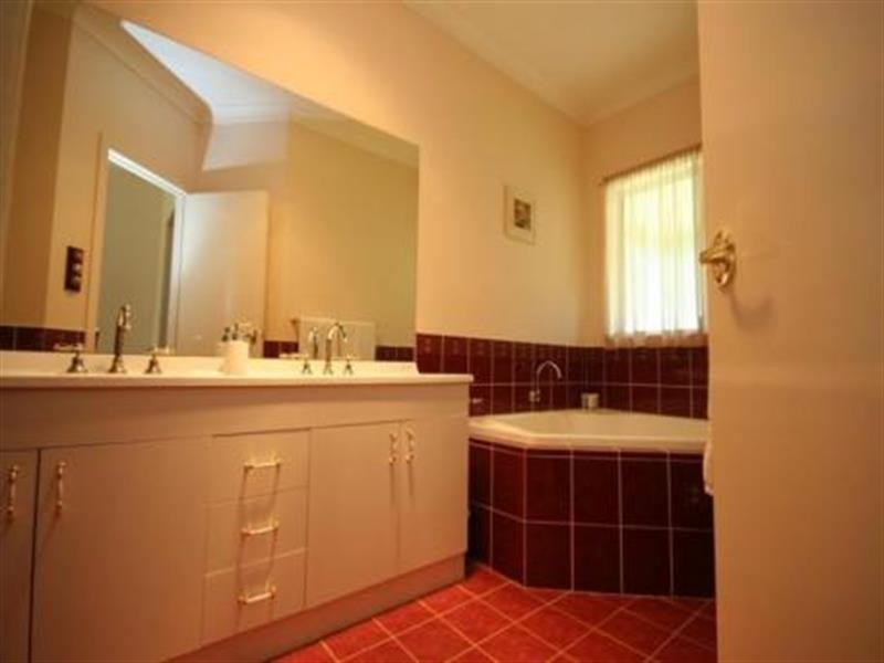 336 Mulwaree Dr, Tallong NSW 2579