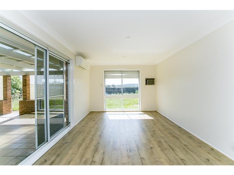 23 Loseby St, Marulan NSW 2579