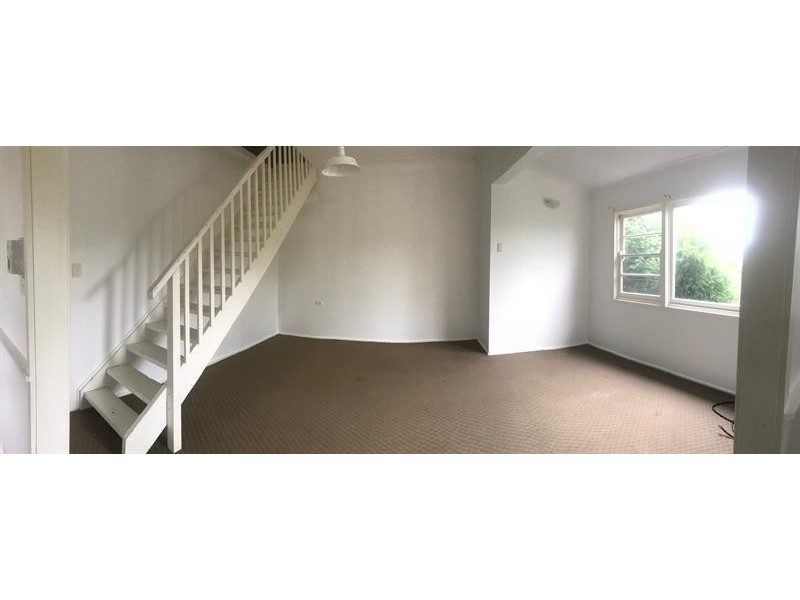 21 Hill St, Bundanoon NSW 2578