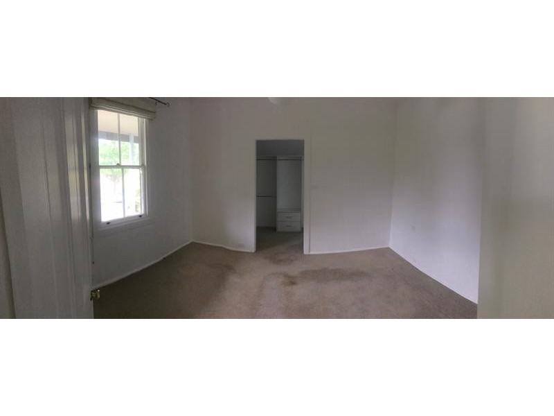 21 Hill St, Bundanoon NSW 2578