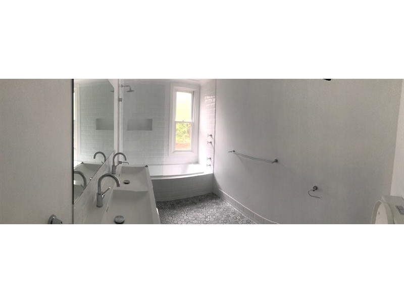 21 Hill St, Bundanoon NSW 2578