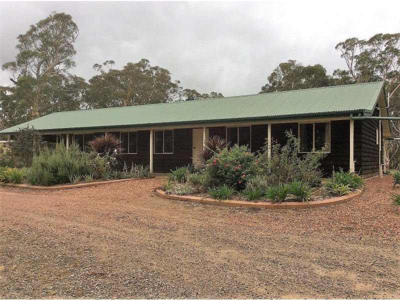 30 Lomatia Cl, Tallong NSW 2579