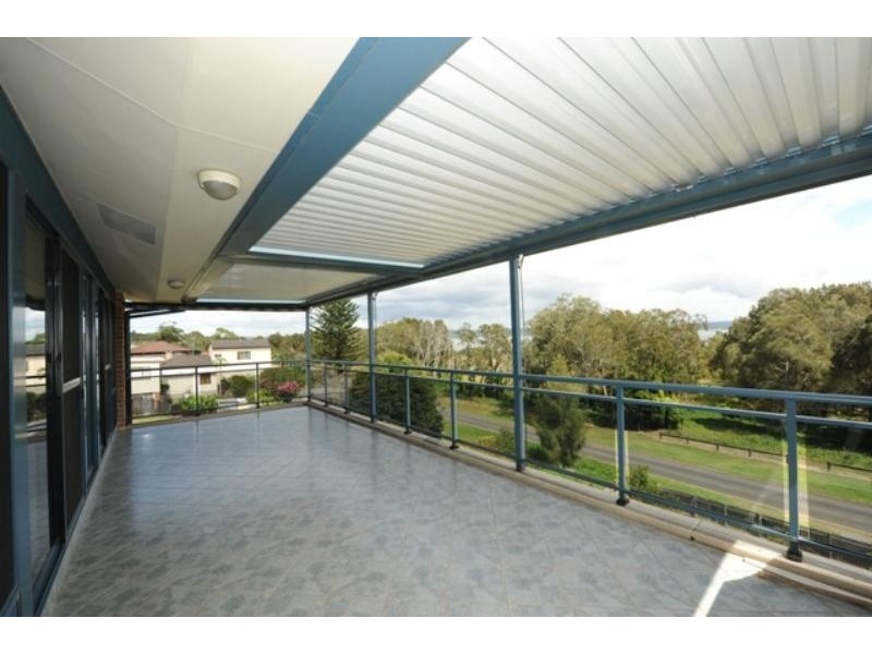 55 LAKESIDE Pde, The Entrance NSW 2261