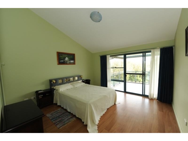 55 LAKESIDE Pde, The Entrance NSW 2261