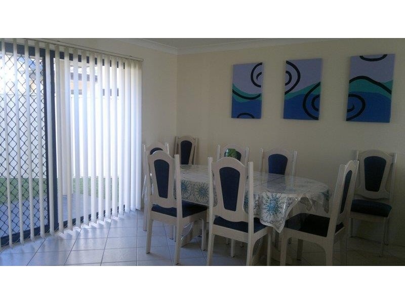 17/74 Hutton Rd, The Entrance North NSW 2261