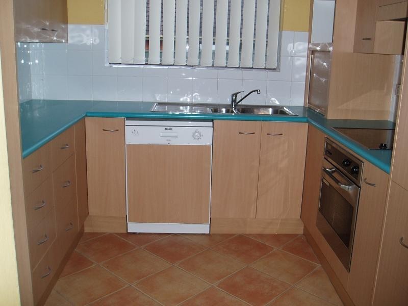 2/12 coogee Ave, The Entrance North NSW 2261