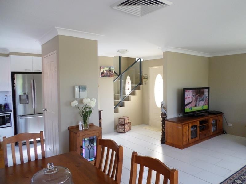 1/74 Hutton Rd, The Entrance North NSW 2261