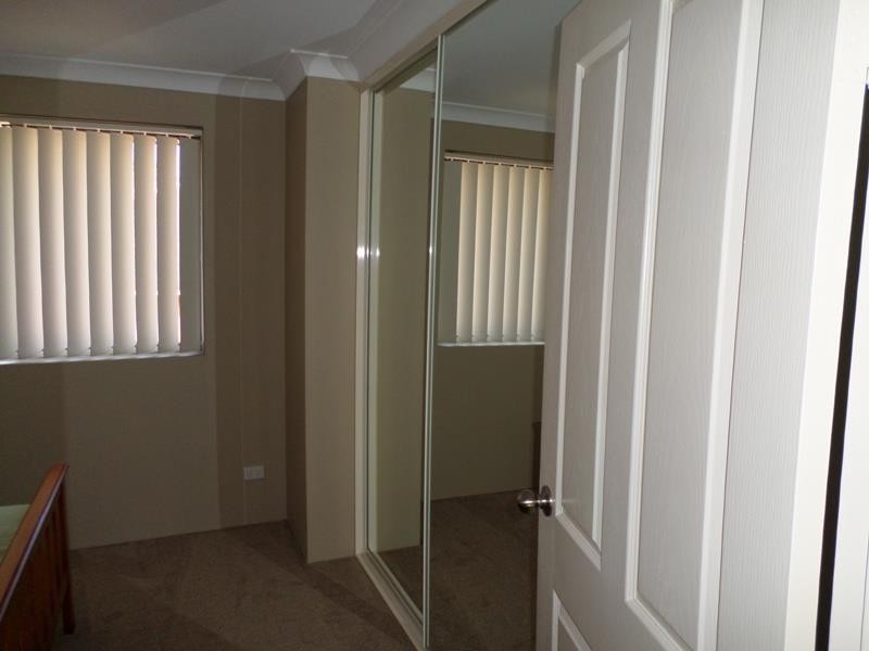 1/74 Hutton Rd, The Entrance North NSW 2261