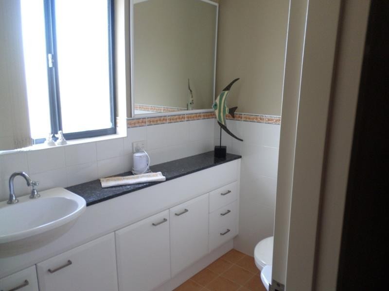 1/74 Hutton Rd, The Entrance North NSW 2261