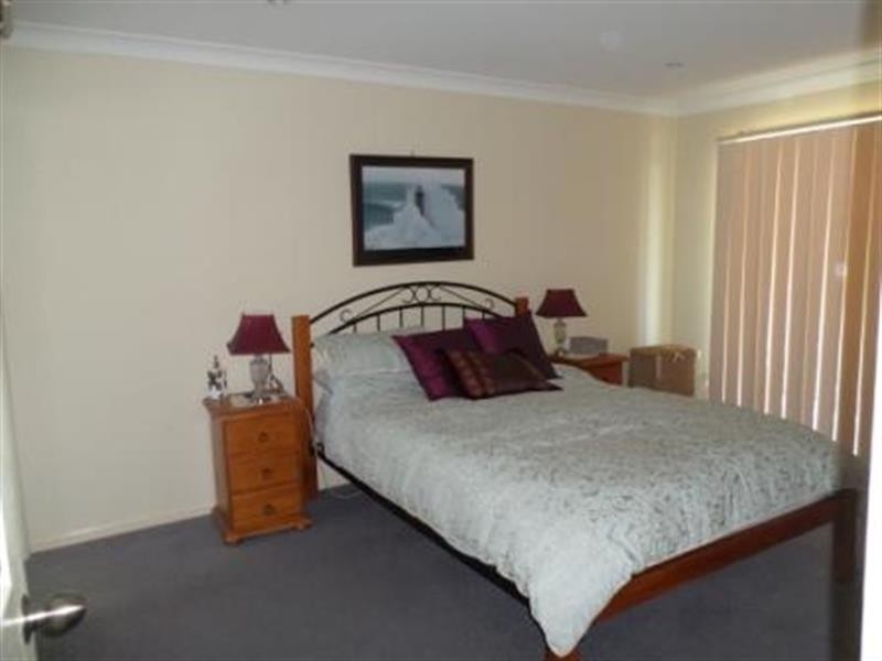 2/123-125 Bay Rd, Blue Bay NSW 2261