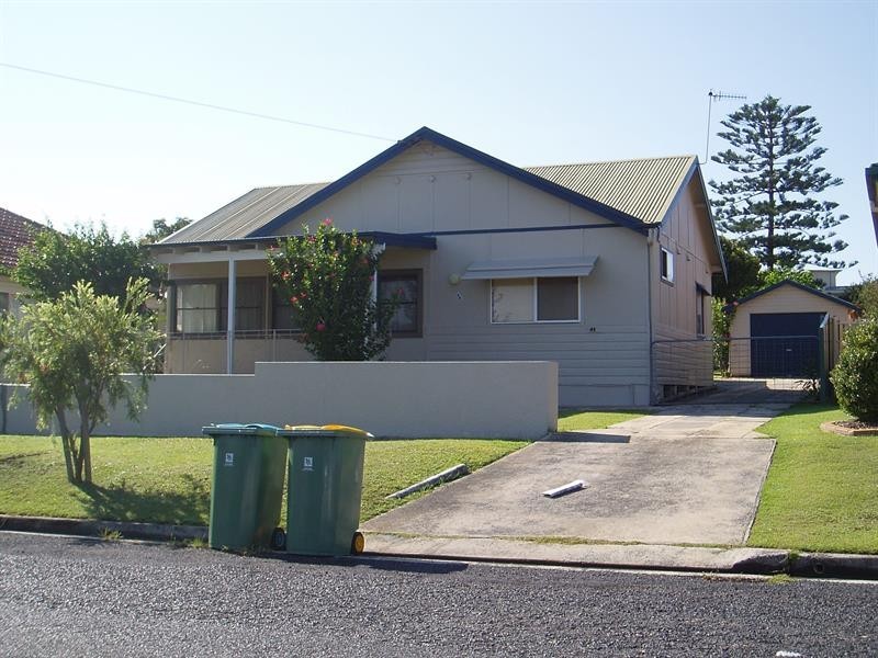 44 LAKESIDE Pde, The Entrance NSW 2261