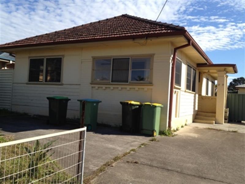 59a oakland Ave, The Entrance NSW 2261