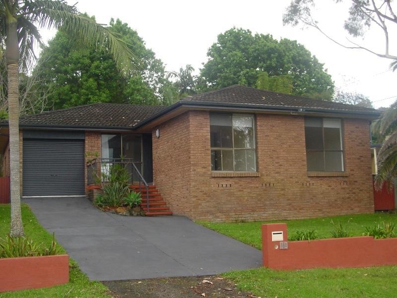 51 Albatross Rd, Berkeley Vale NSW 2261