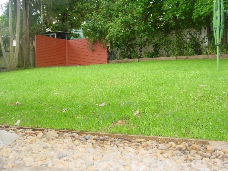 51 Albatross Rd, Berkeley Vale NSW 2261