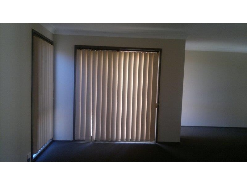 33 The Avenue Avenue, Tumbi Umbi NSW 2261