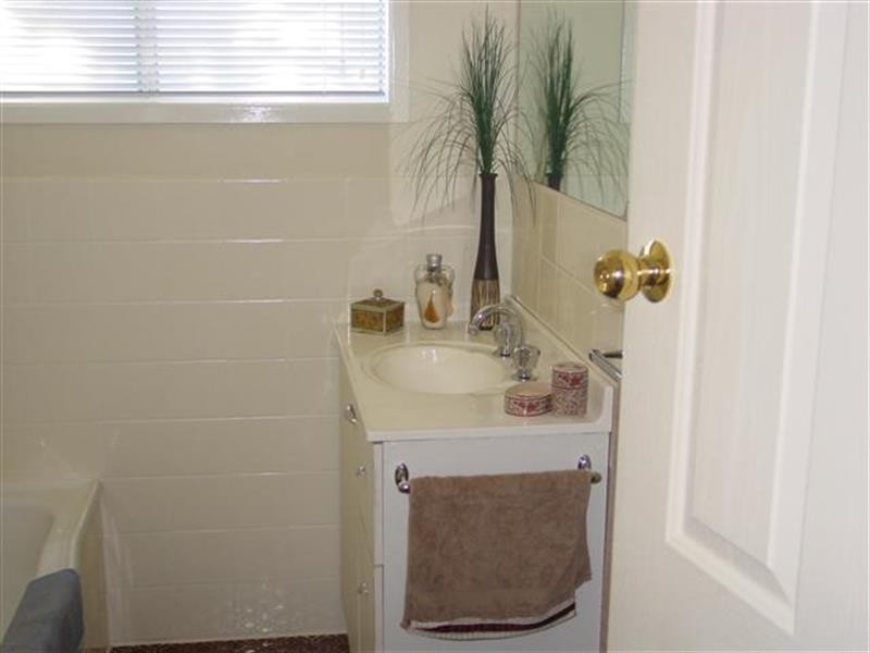 4 Farrar Rd, Killarney Vale NSW 2261