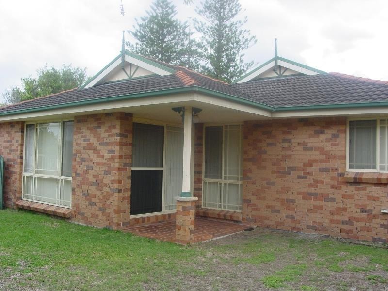 1/65 Bay Rd, Blue Bay NSW 2261