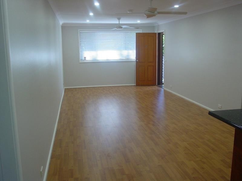 4/142 Hutton Rd, The Entrance North NSW 2261