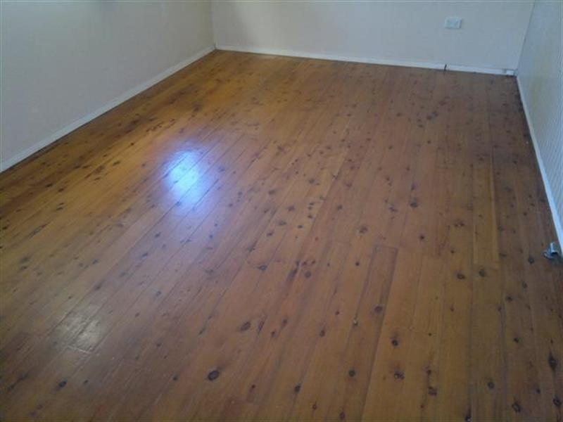 18 Tasman Ave, Killarney Vale NSW 2261