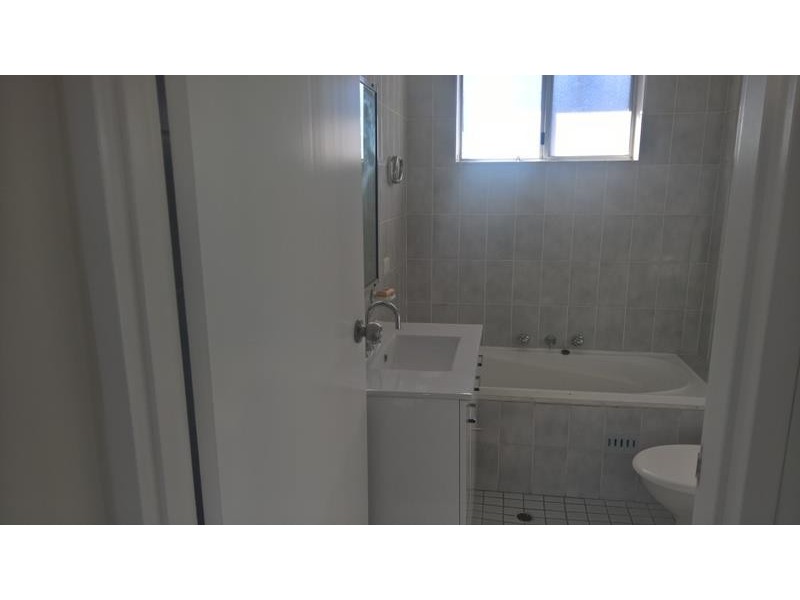 5/13-15 MARINE Pde, The Entrance NSW 2261