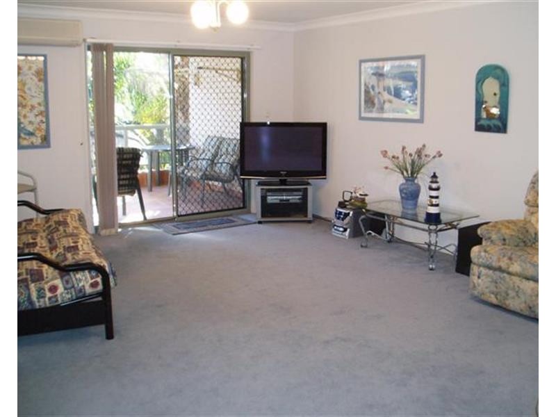 8/9 Bayview Street, The Entrance NSW 2261