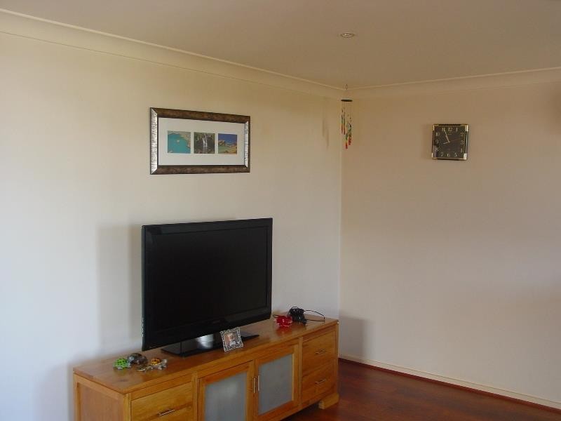 2 Saliena Ave, Lake Munmorah NSW 2259